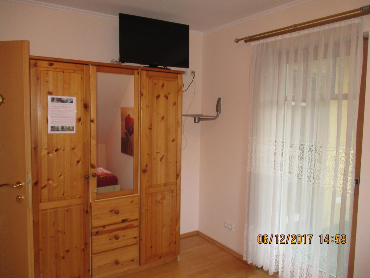Gastehaus Zur Schonen Aussicht Bed and Breakfast Spitz an der Donau Exteriör bild